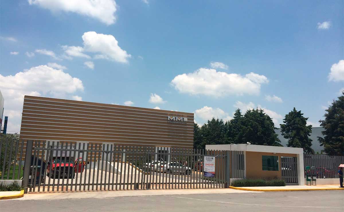 Empresa Metalmod, carro, fachada dentro de la fabrica, qué servicios ofrece.