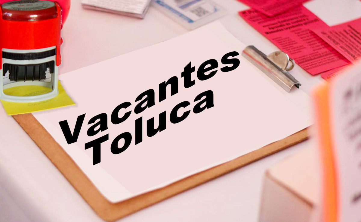 Tabla portapapeles con vacantes de empleo en Toluca