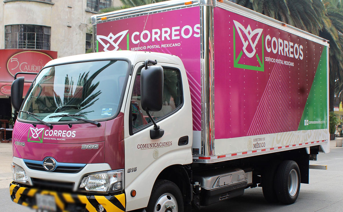 Vehículo de Correos de México para ilustrar las sucursales en Toluca