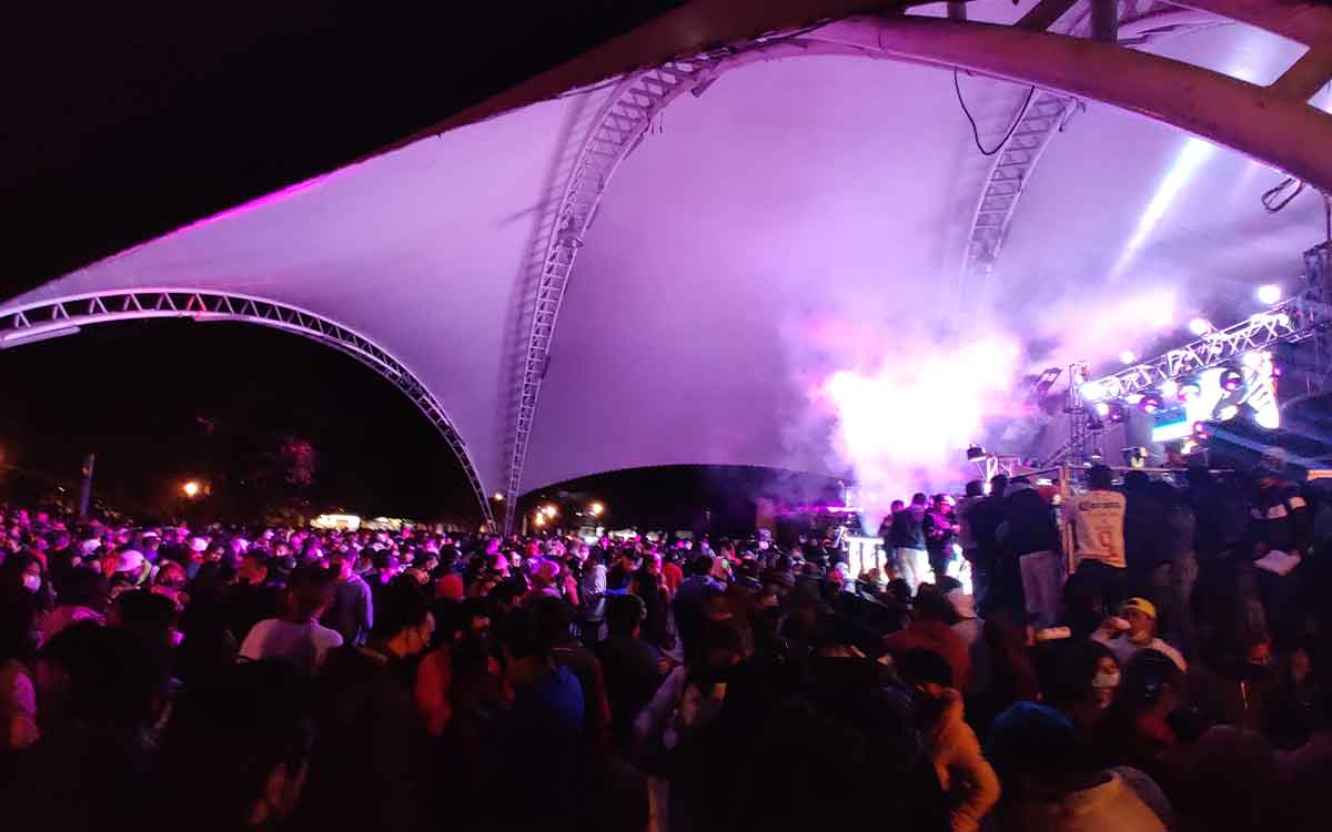 baile en centro de lerma