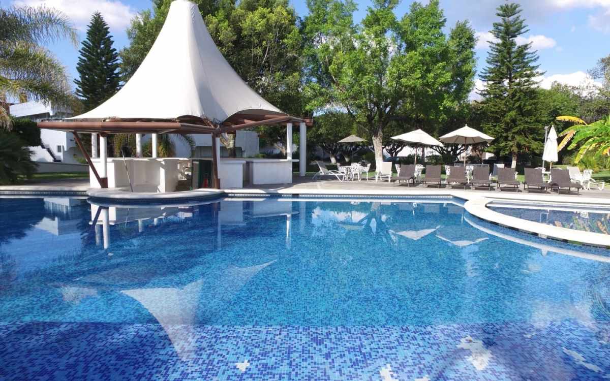 hotel issemym edomex