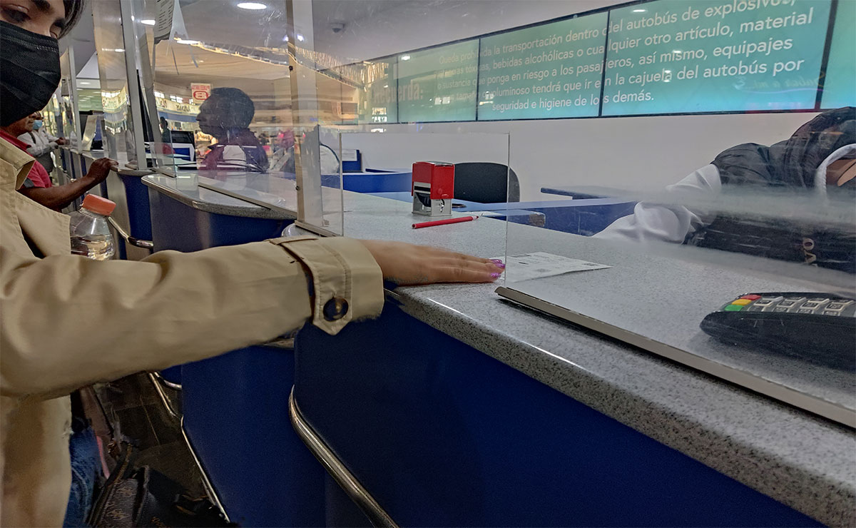 Flecha-Roja-esta-contratando--Checa-las-vacantes.