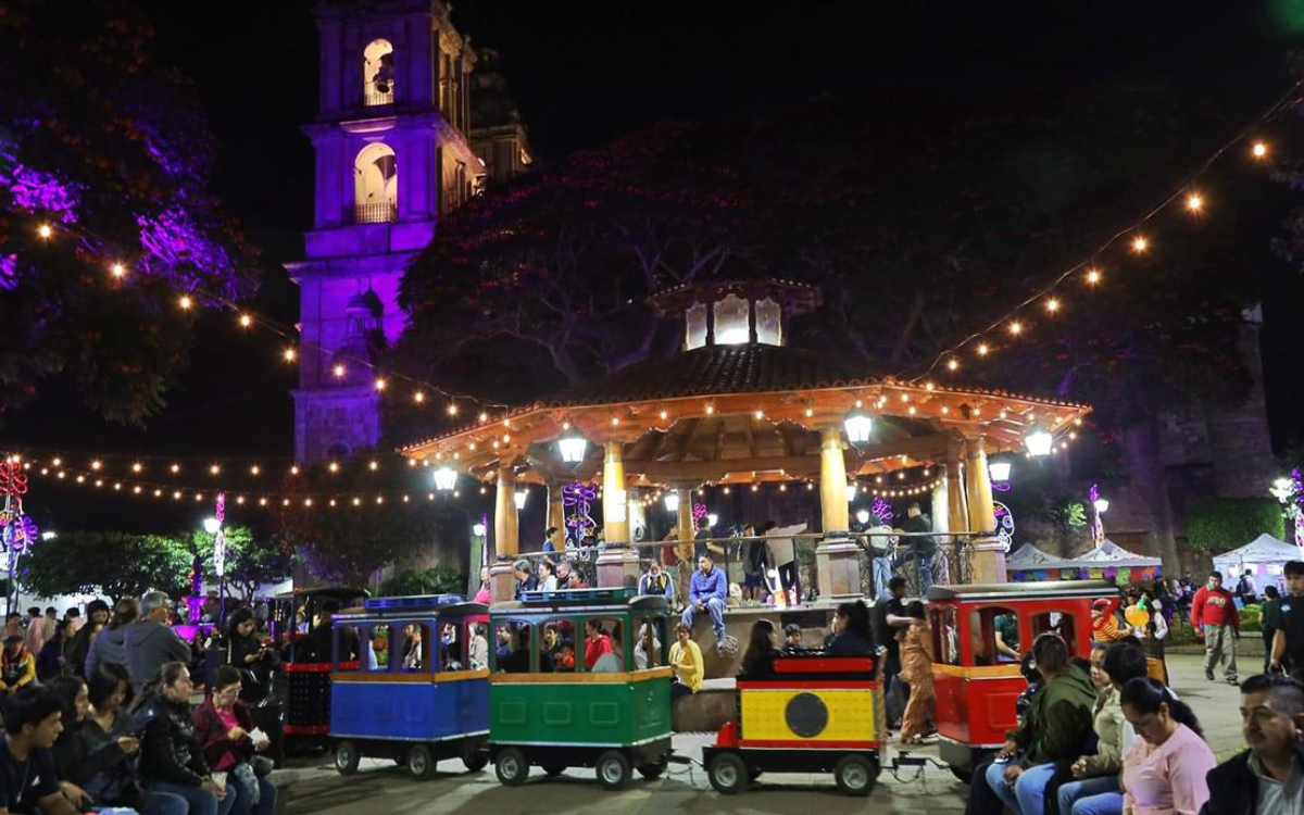 todo listo para el festival de las almas en valle de bravo