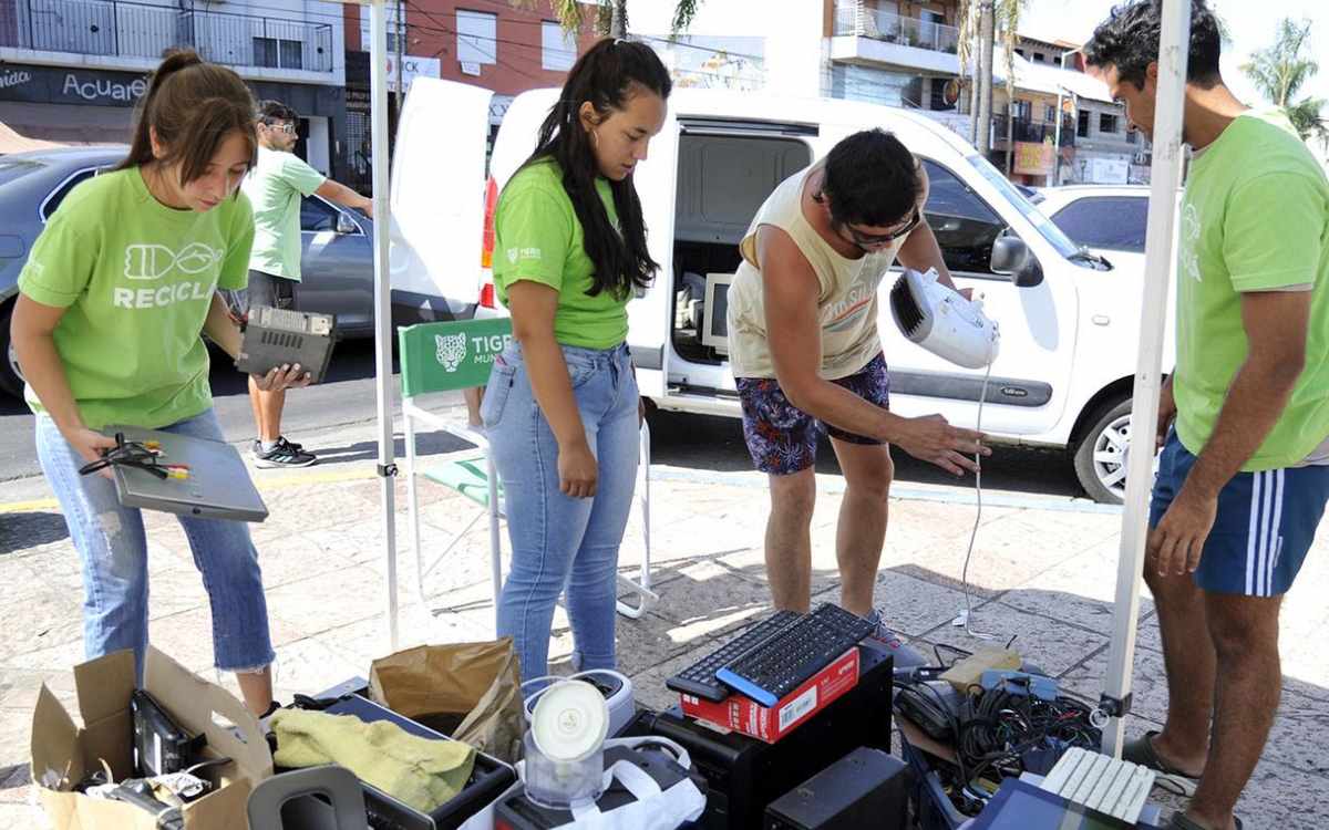 ixtlahuaca abre campaña de reciclaje electronico